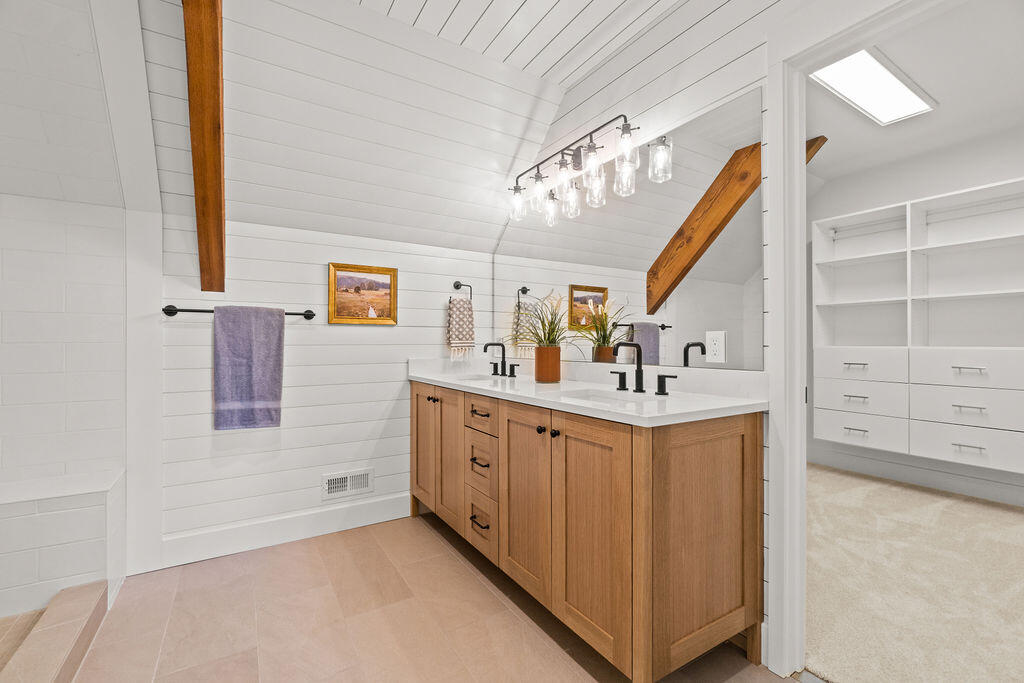 Boonesborough - Residential