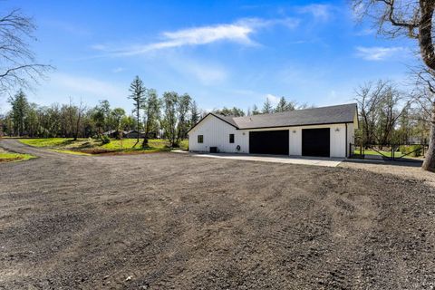 Tiny photo for 1398 Ellison Lp Loop, Merlin, OR 97532 (MLS # 220217674)