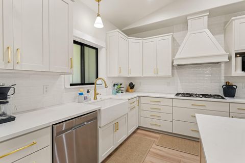 Tiny photo for 1398 Ellison Lp Loop, Merlin, OR 97532 (MLS # 220217674)