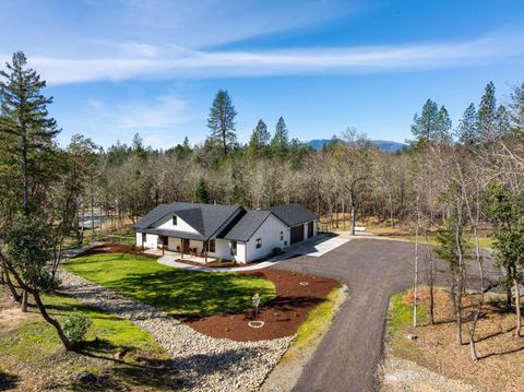 Tiny photo for 1398 Ellison Lp Loop, Merlin, OR 97532 (MLS # 220217674)