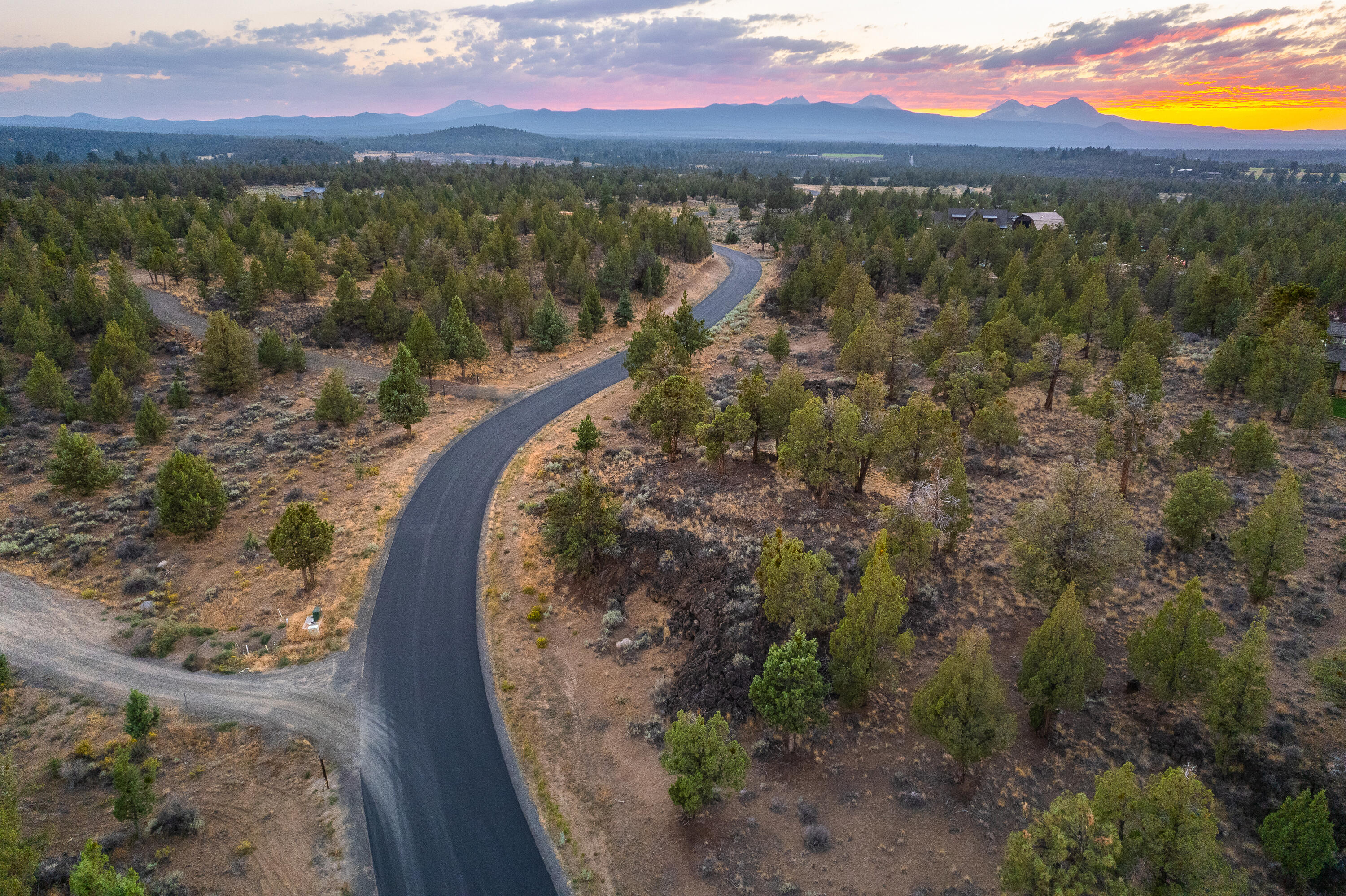 Pacific Cascade Hts - Land