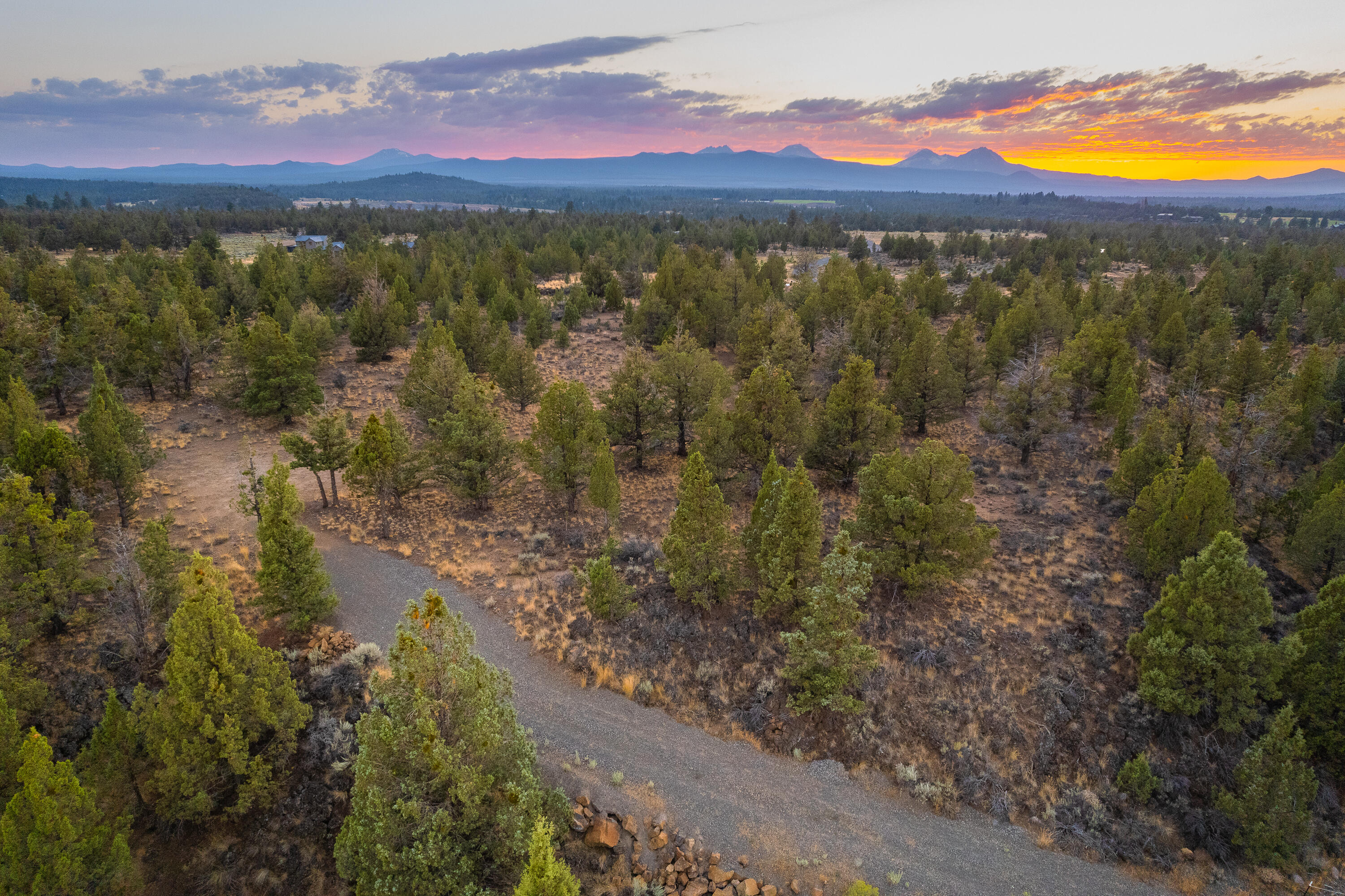 Pacific Cascade Hts - Land