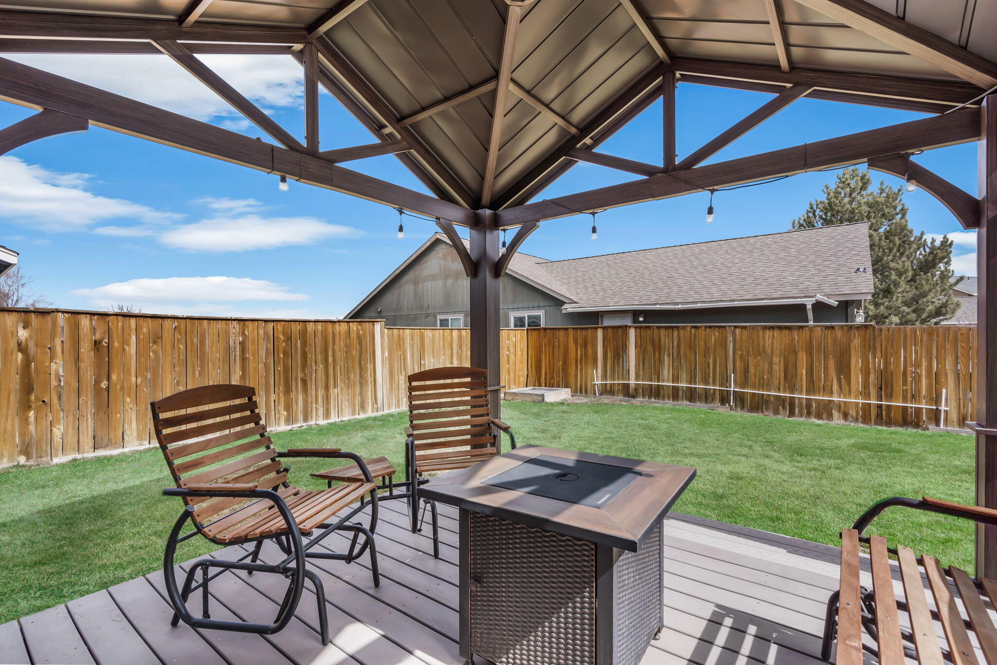 The Pines at Madras - Residential