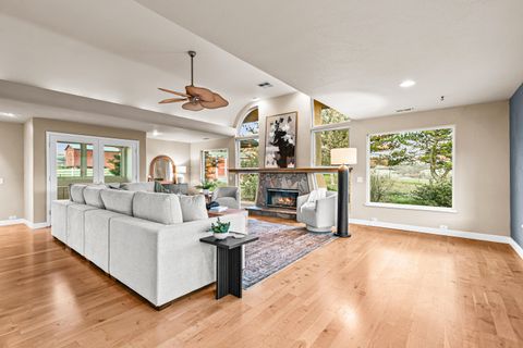 Tiny photo for 157 Ashland Acres Road, Ashland, OR 97520 (MLS # 220215378)