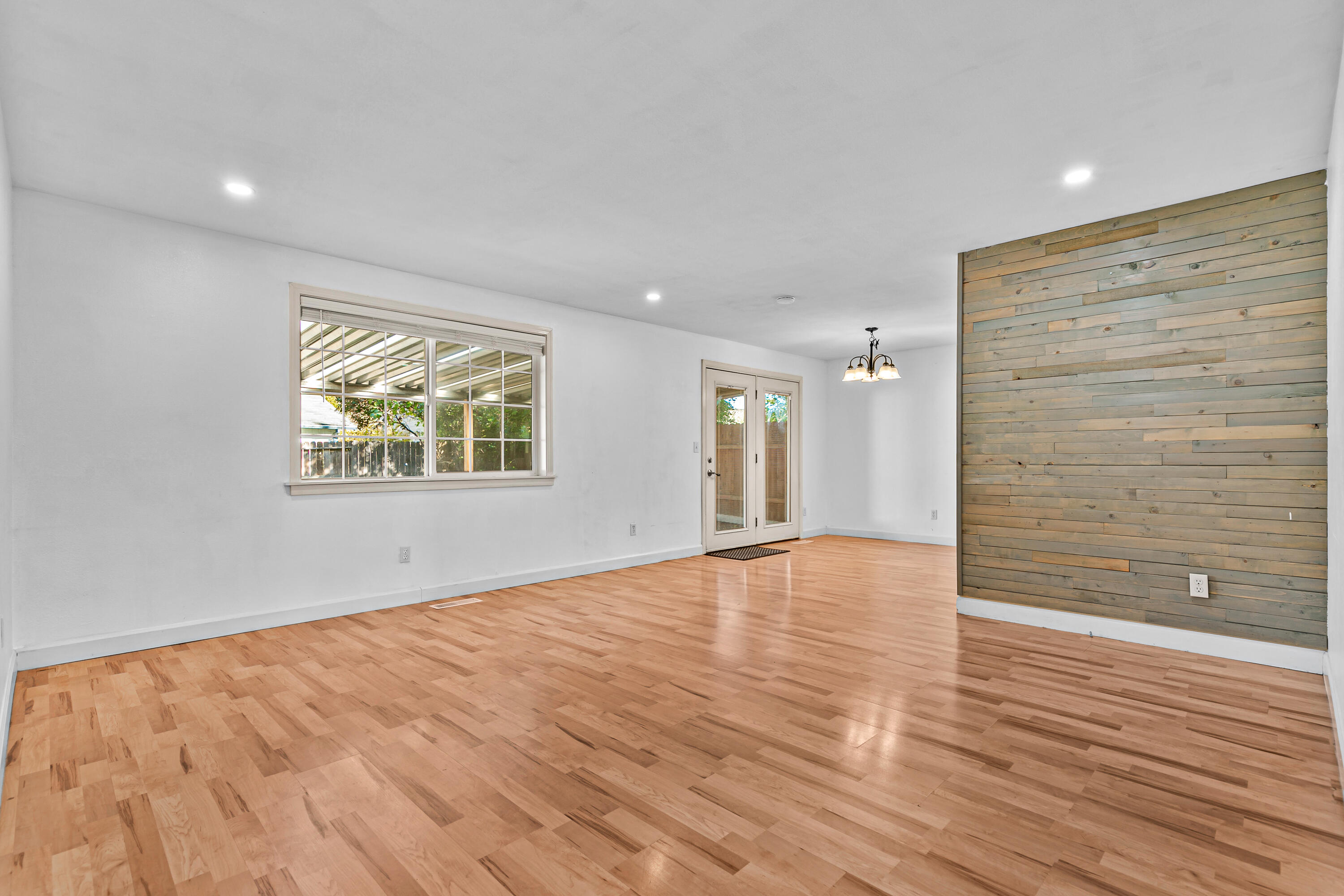 Kingsland Manor Unit I - Residential