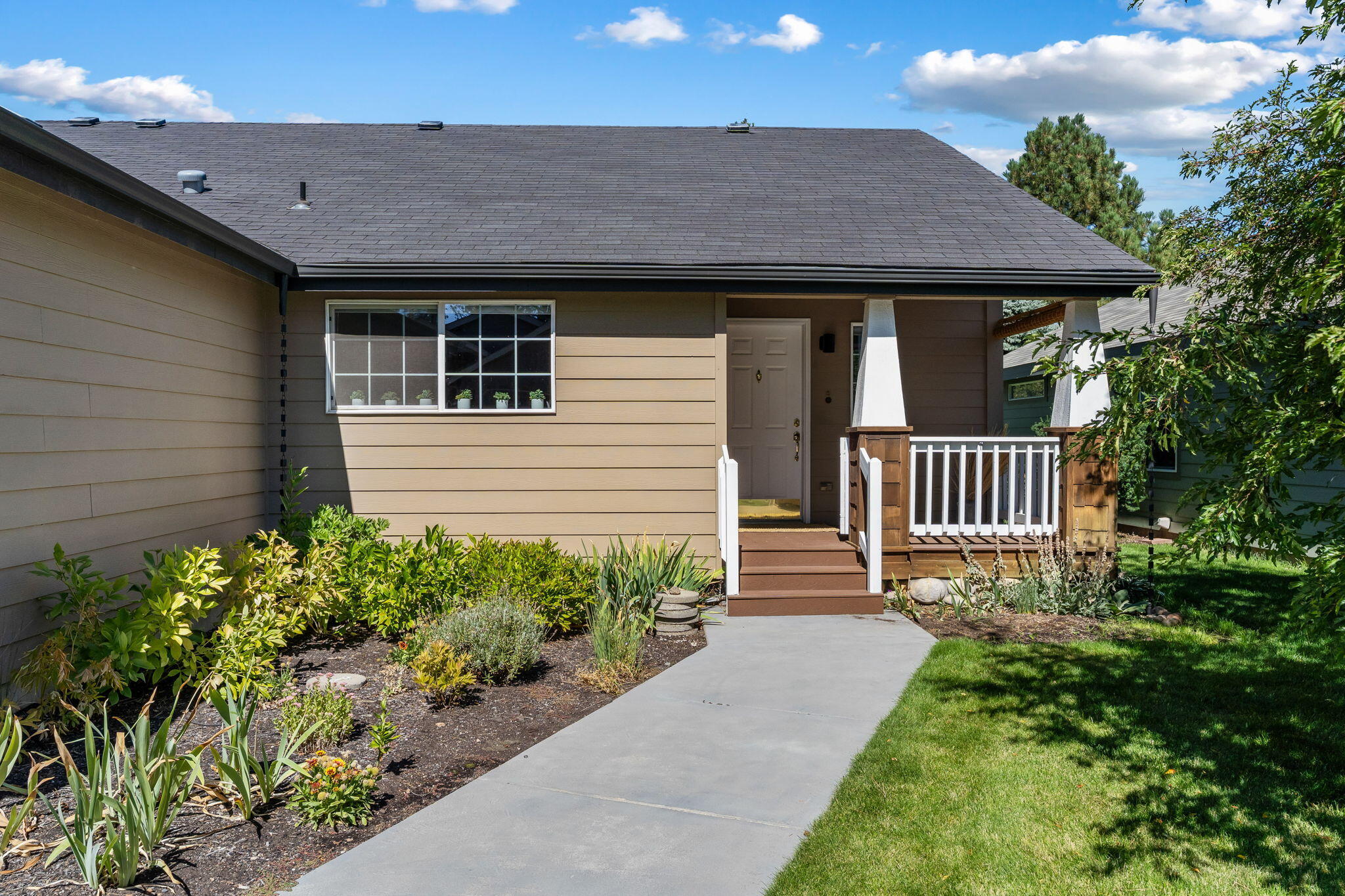 Pines At Sisters - Residential