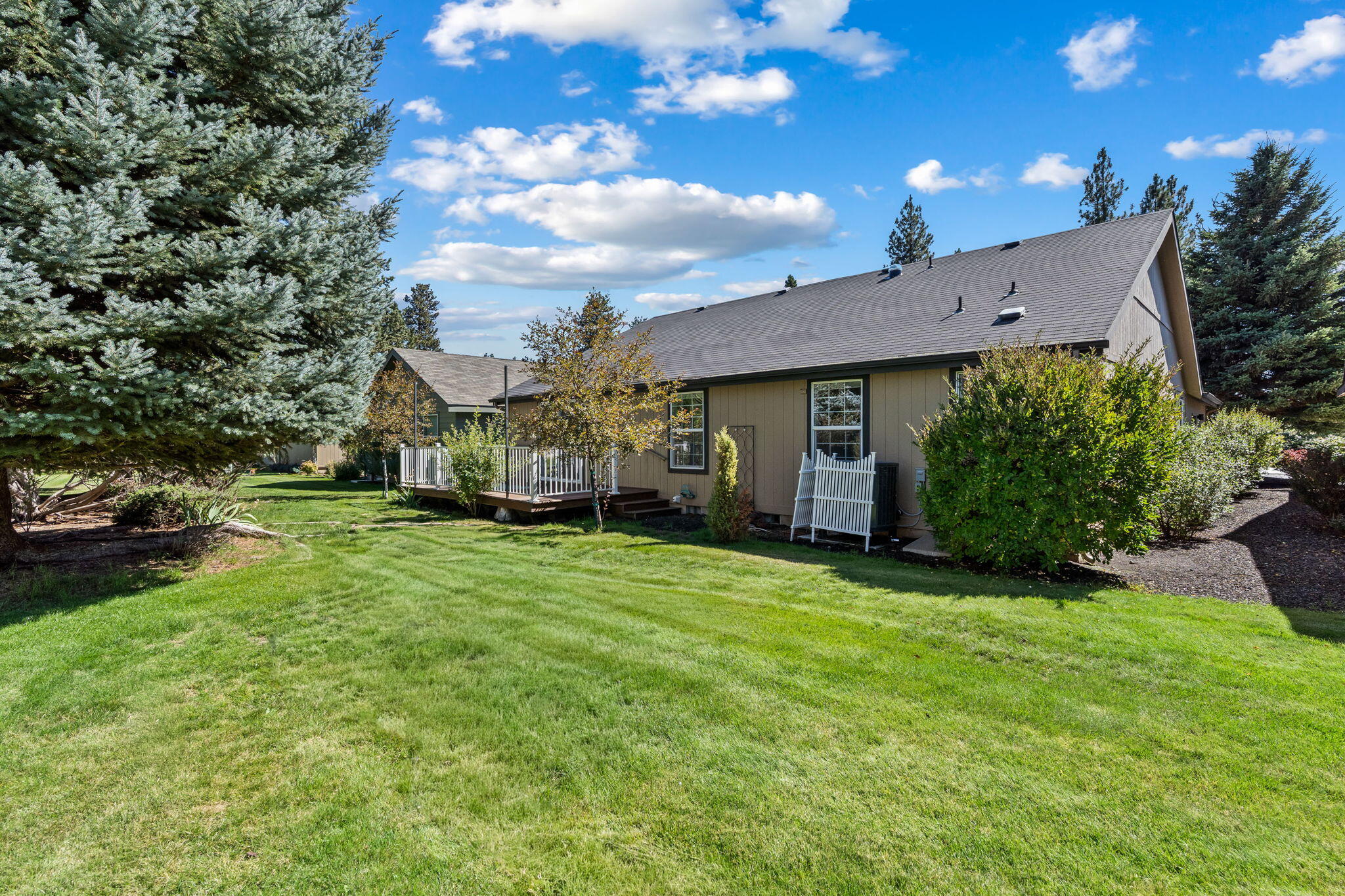 Pines At Sisters - Residential