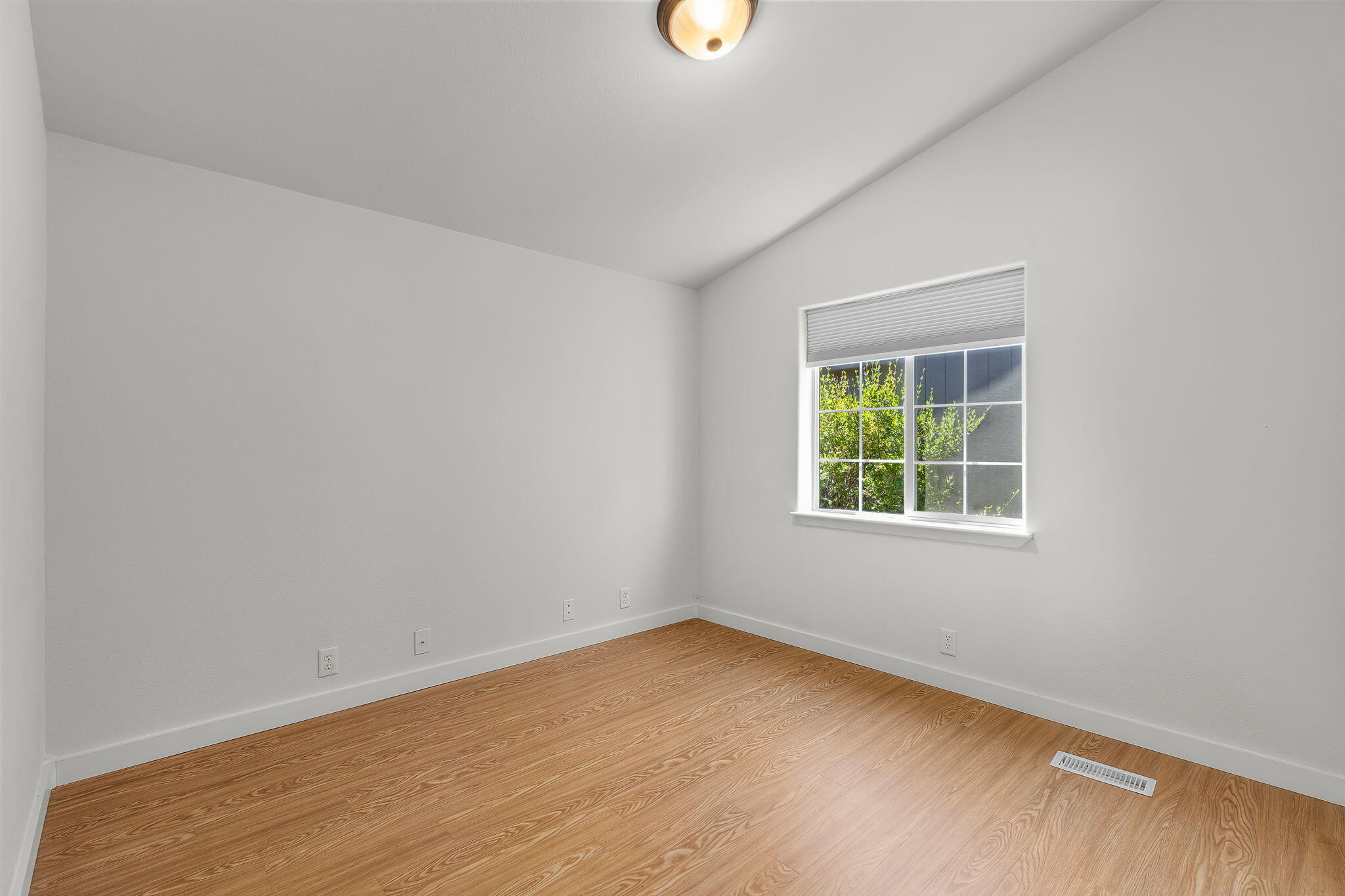 Pines At Sisters - Residential