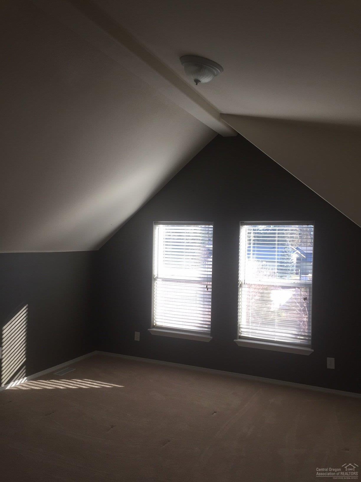 Pines At Sisters - Residential