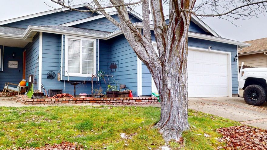 Welcome to 606 Larch Street in Grants Pass, a well maintained 3 bedroom, 2 bath home located on a quiet street with no through traffic. The home features tongue and groove vaulted ceilings that add warmth and character, along with newer exterior paint that enhances curb appeal. A newer roof provides added peace of mind, and the property is not located in a flood zone. The functional layout offers comfortable living spaces ideal for everyday living. Conveniently located near Reinhart Volunteer Park and the All Sports Park, with easy access to shopping, dining, and downtown Grants Pass, this home offers a desirable blend of privacy and location.