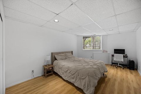 Tiny photo for 847 NW 5th Street, Grants Pass, OR 97526 (MLS # 220220254)