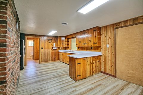 Tiny photo for 2525 Kinney Creek Road, Jacksonville, OR 97530 (MLS # 220224087)