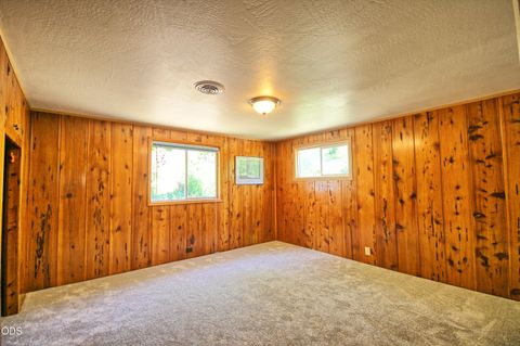 Tiny photo for 2525 Kinney Creek Road, Jacksonville, OR 97530 (MLS # 220224087)
