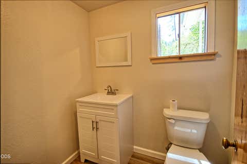 Tiny photo for 2525 Kinney Creek Road, Jacksonville, OR 97530 (MLS # 220224087)