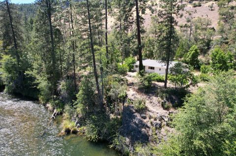 Tiny photo for 2525 Kinney Creek Road, Jacksonville, OR 97530 (MLS # 220224087)