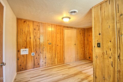 Tiny photo for 2525 Kinney Creek Road, Jacksonville, OR 97530 (MLS # 220224087)