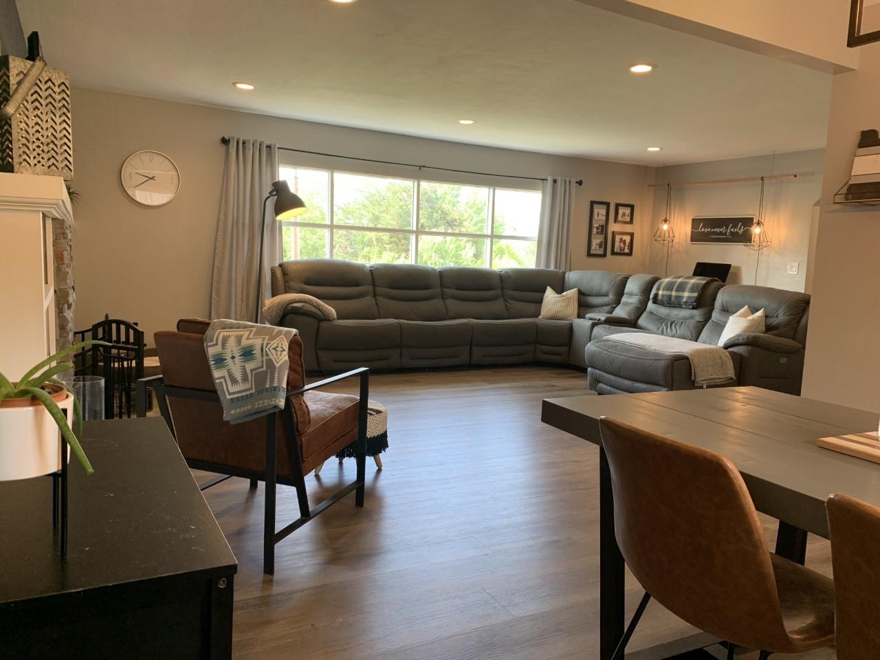 Nelson's - Residential