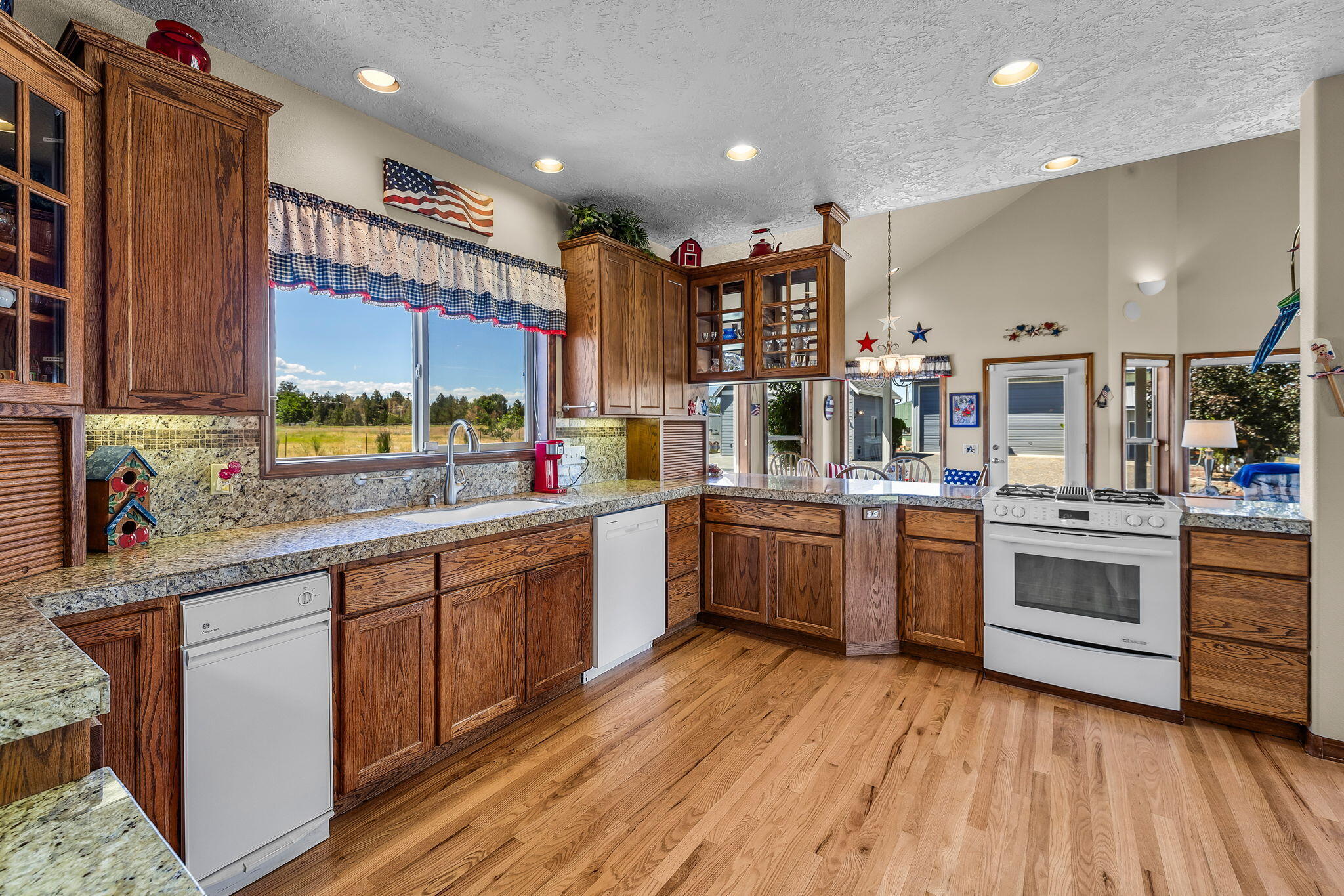 Harris Estate - Residential