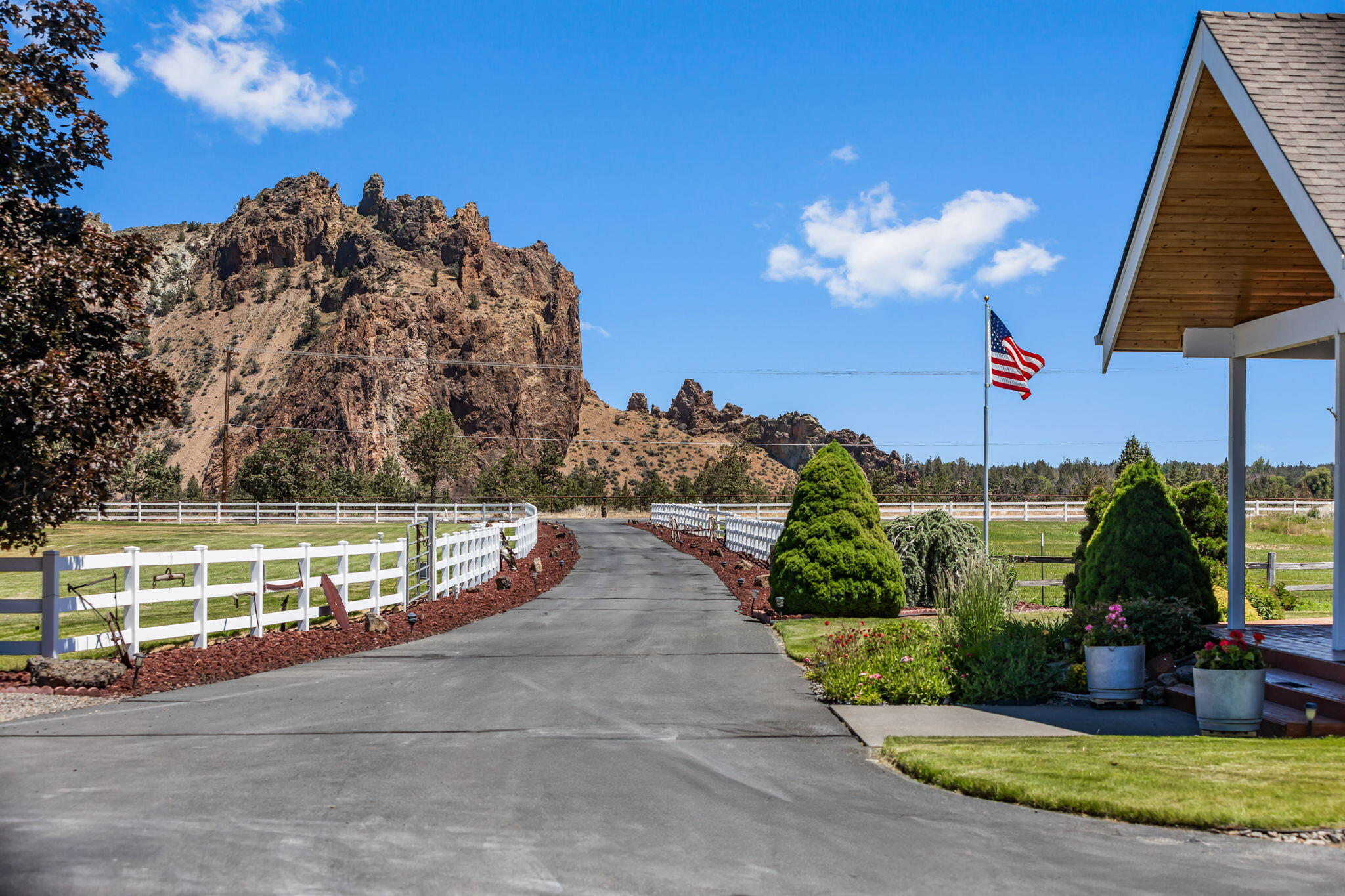 Harris Estate - Residential