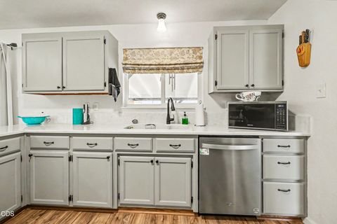 Tiny photo for 120 Neila Lane, Grants Pass, OR 97527 (MLS # 220222650)