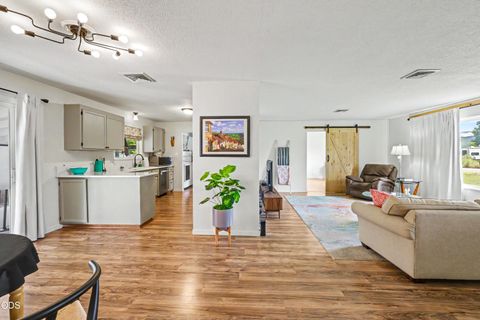 Tiny photo for 120 Neila Lane, Grants Pass, OR 97527 (MLS # 220222650)