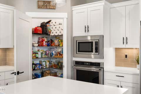 Tiny photo for 3650 SW Badger Court, Redmond, OR 97756 (MLS # 220227387)