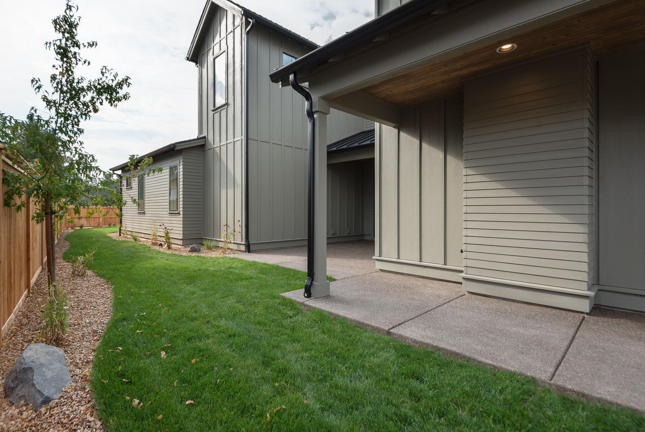 Discovery West Phase 4 - Residential