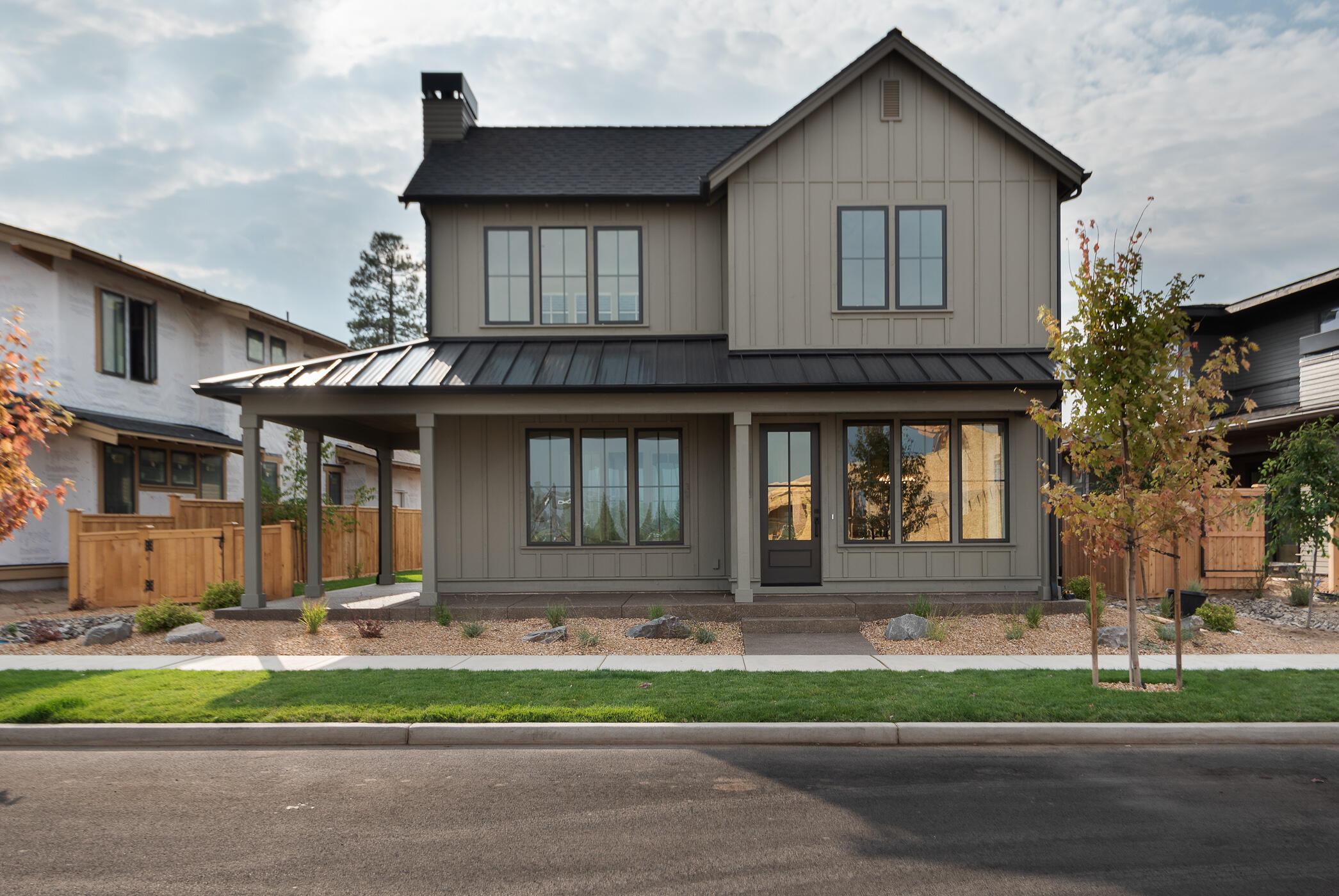 Discovery West Phase 4 - Residential