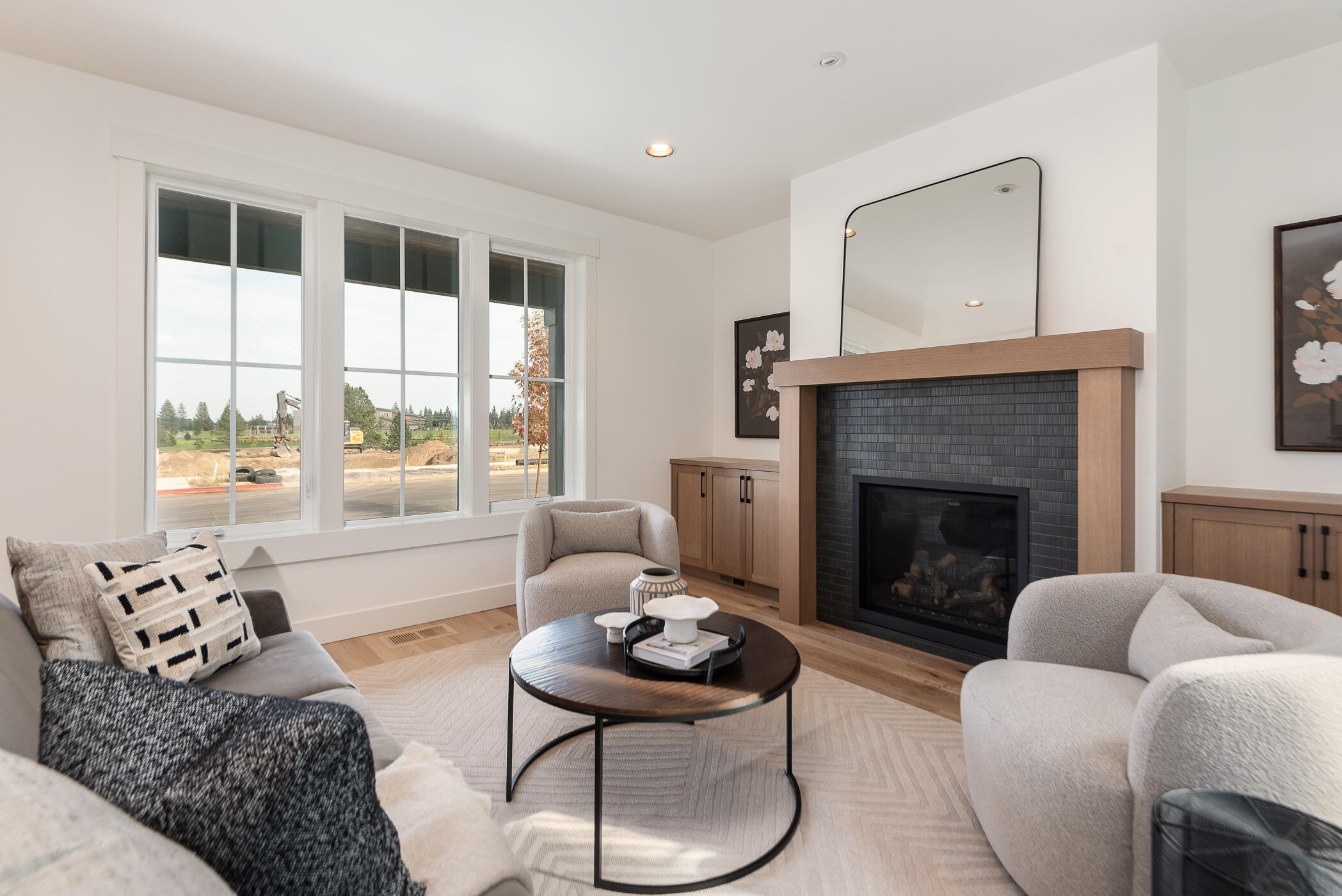 Discovery West Phase 4 - Residential