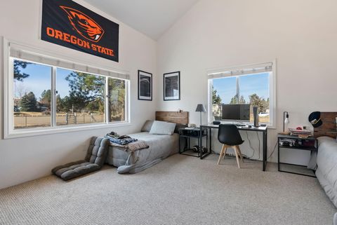 Tiny photo for 63210 Deschutes Market Road, Bend, OR 97701 (MLS # 220213029)