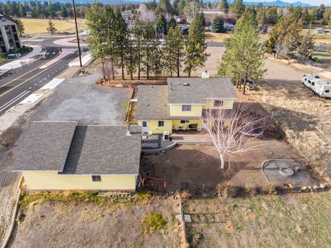 Tiny photo for 63210 Deschutes Market Road, Bend, OR 97701 (MLS # 220213029)