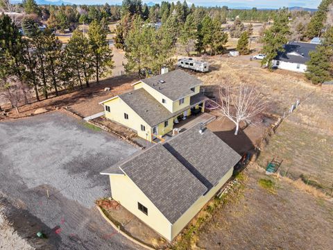 Tiny photo for 63210 Deschutes Market Road, Bend, OR 97701 (MLS # 220213029)