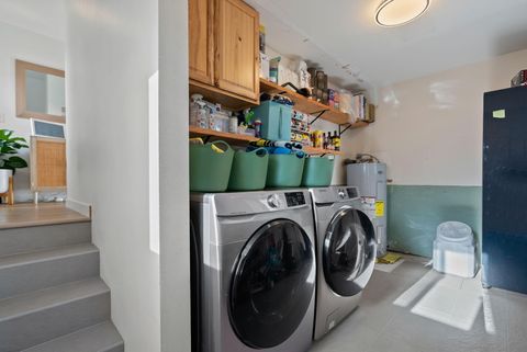 Tiny photo for 63210 Deschutes Market Road, Bend, OR 97701 (MLS # 220213029)