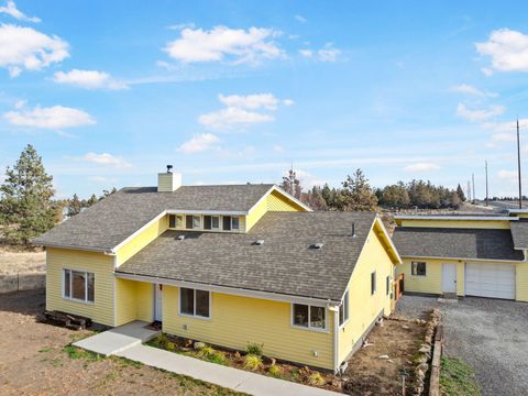 Tiny photo for 63210 Deschutes Market Road, Bend, OR 97701 (MLS # 220213029)