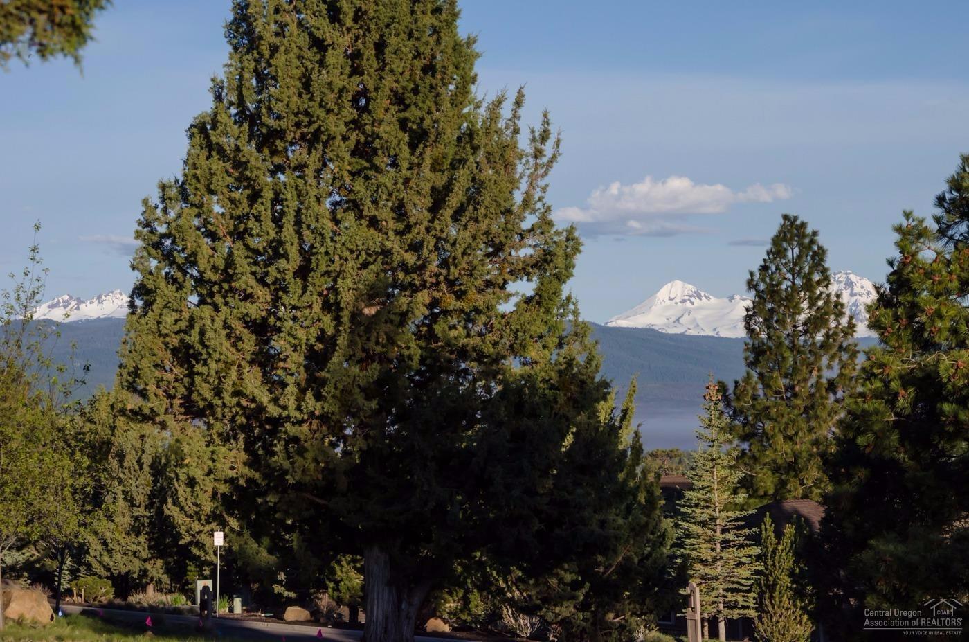 Awbrey Butte - Land