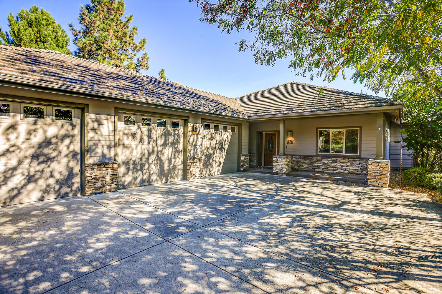 Rivers Edge Village - Residential