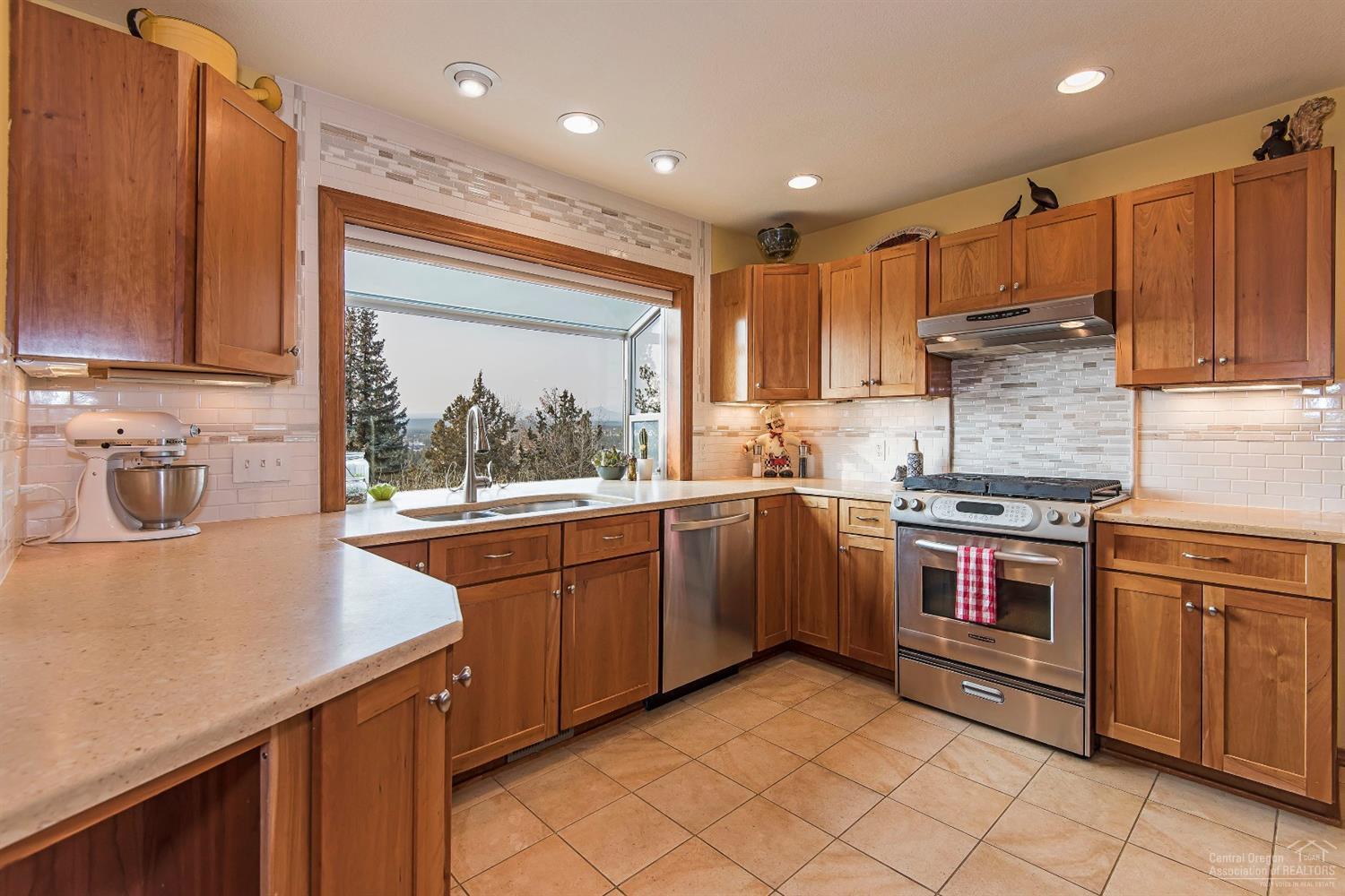 West Hills - Residential