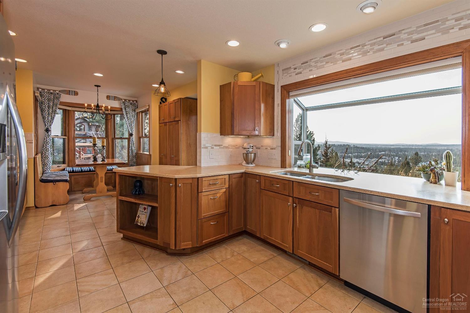 West Hills - Residential