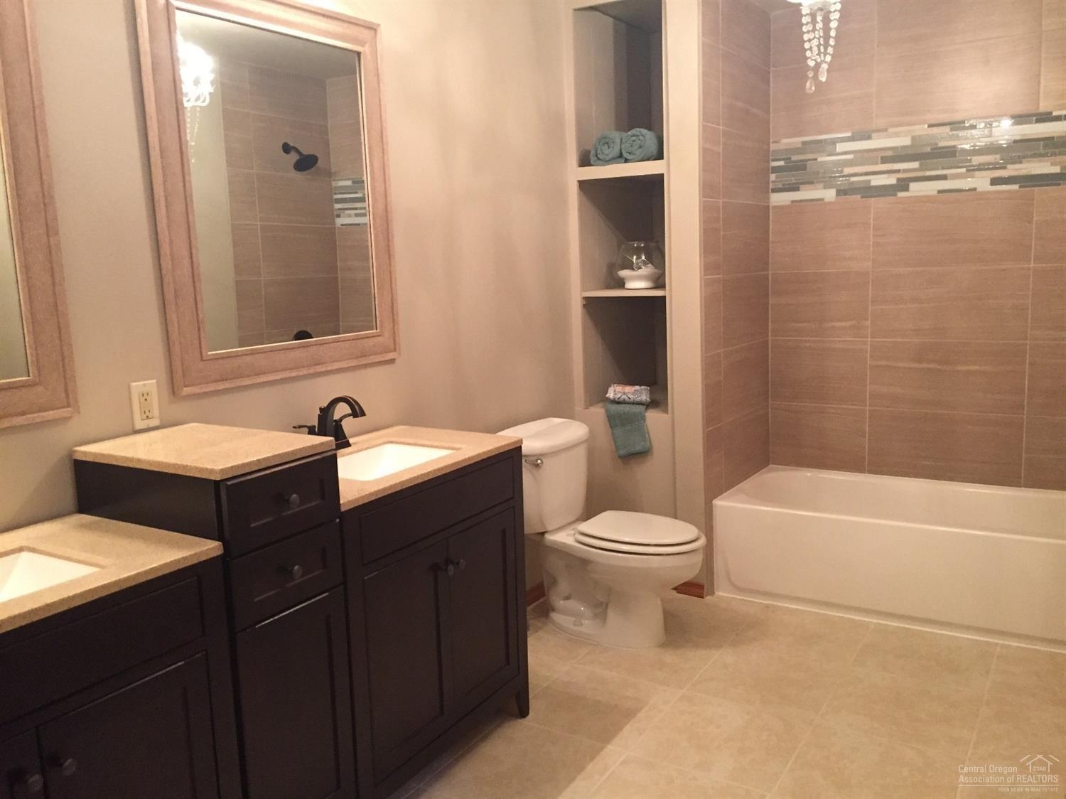 West Hills - Residential