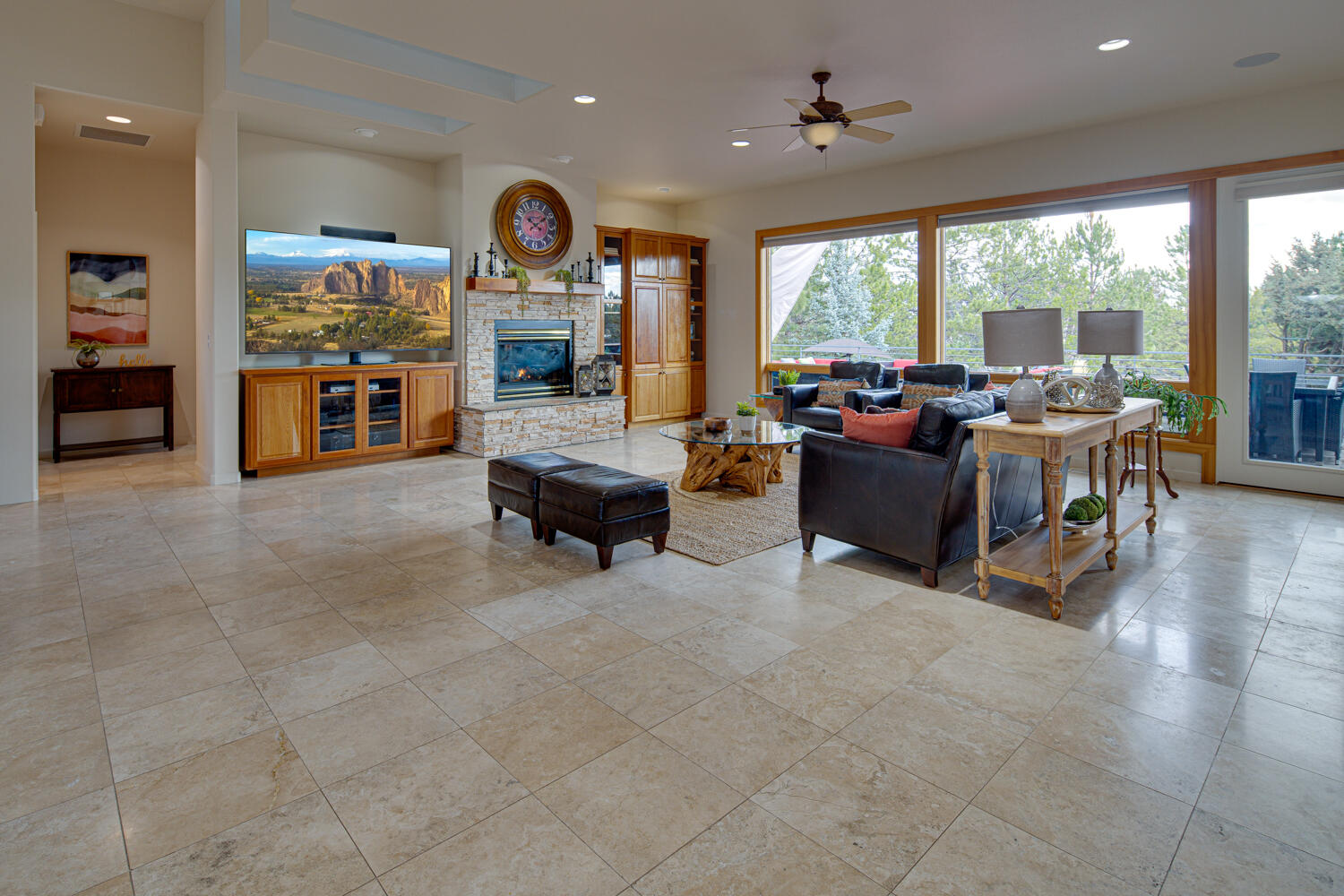 Eagle Crest - Residential