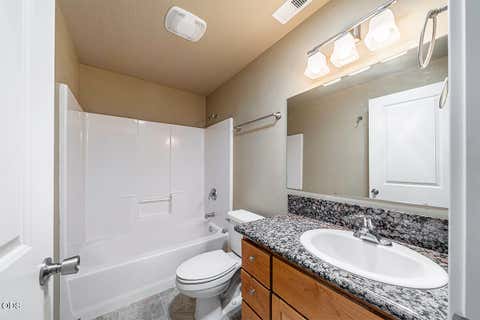 Tiny photo for 3437 Trent Avenue, White City, OR 97503 (MLS # 220226127)