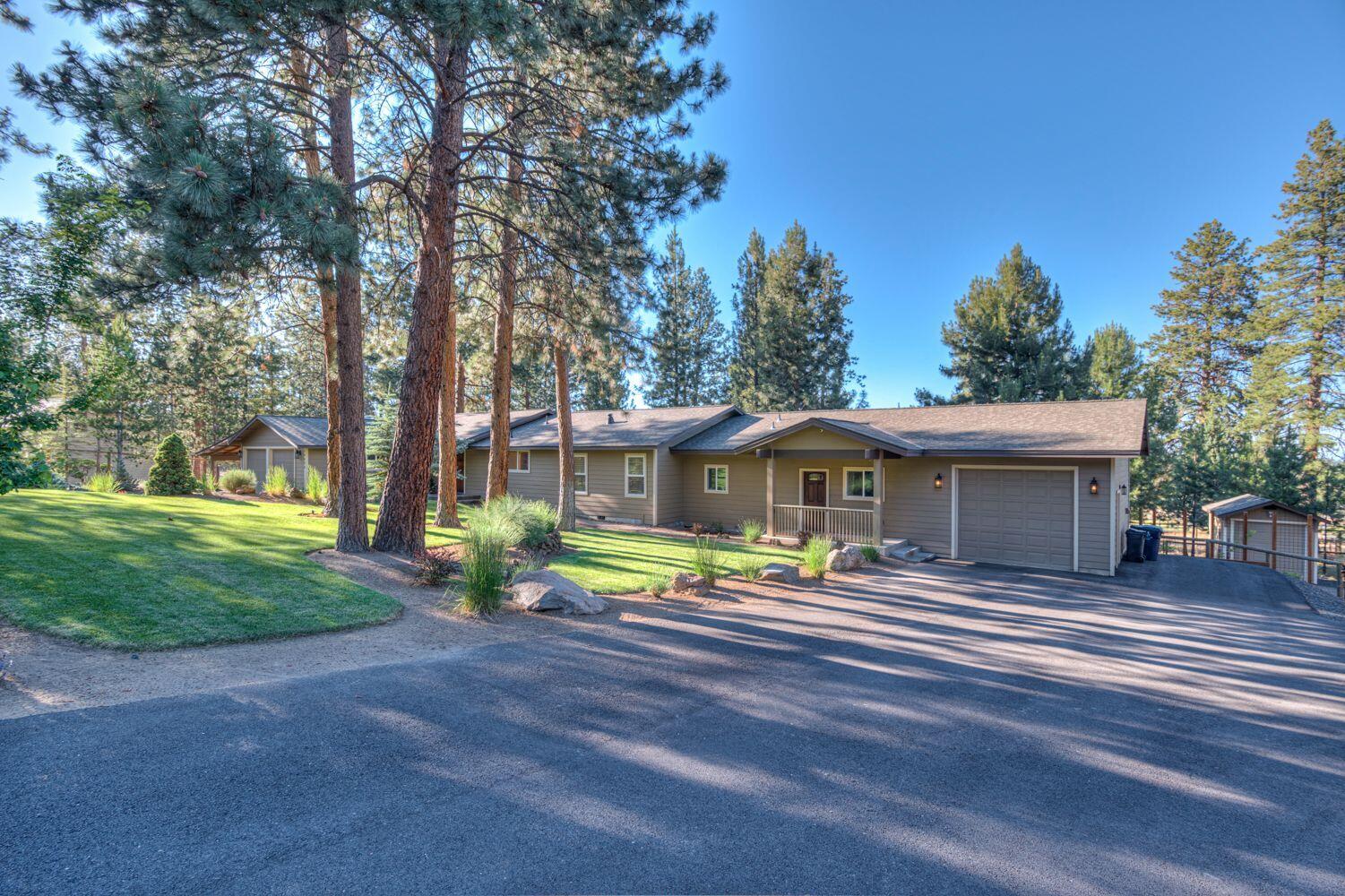 20620 Pine Vista Drive