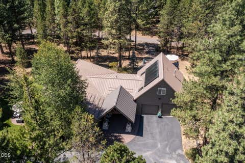 Tiny photo for 56743 Spring River Loop, Bend, OR 97707 (MLS # 220226097)