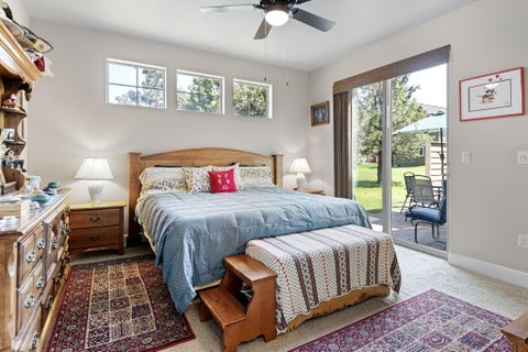 Tiny photo for 250 Split Rail Lane, Redmond, OR 97756 (MLS # 220224427)