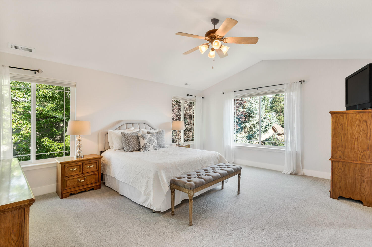 Elkhorn Ridge - Residential