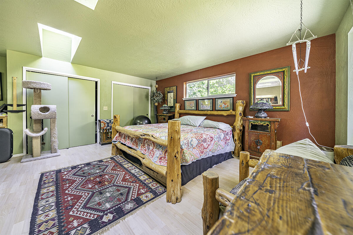 Whispering Pines Ranchos - Residential