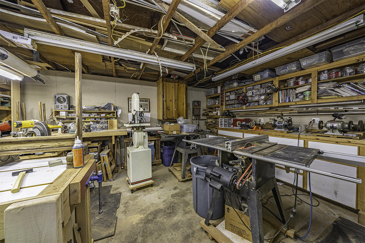 Whispering Pines Ranchos - Residential