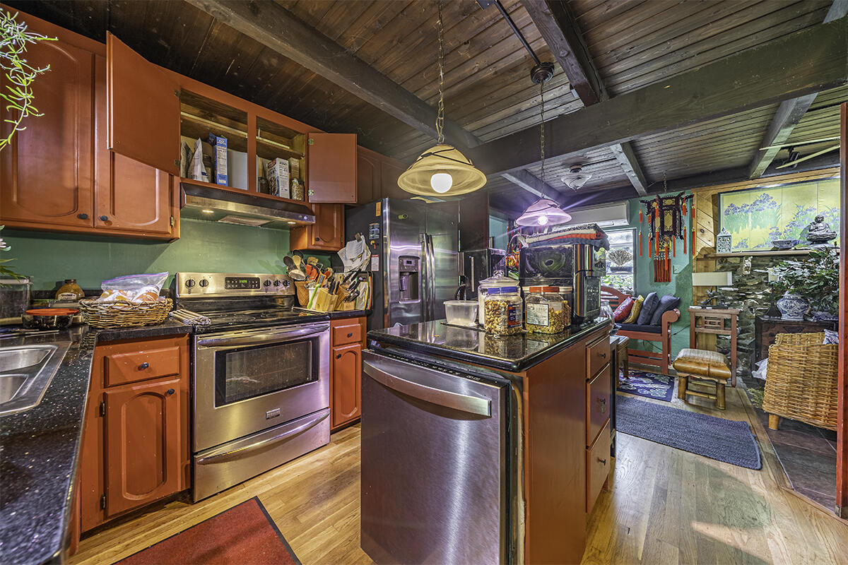 Whispering Pines Ranchos - Residential