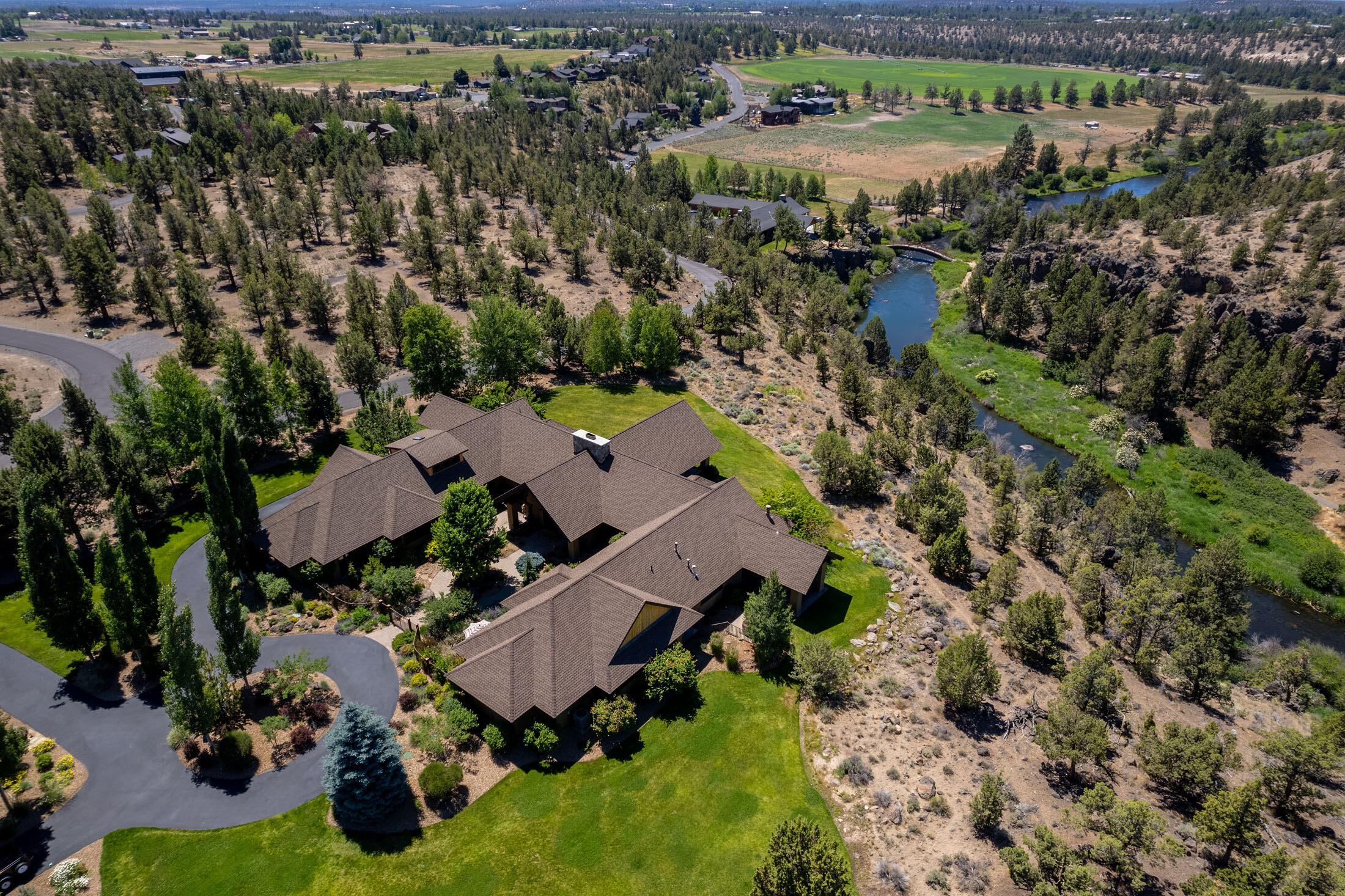 20450 Arrowhead Drive