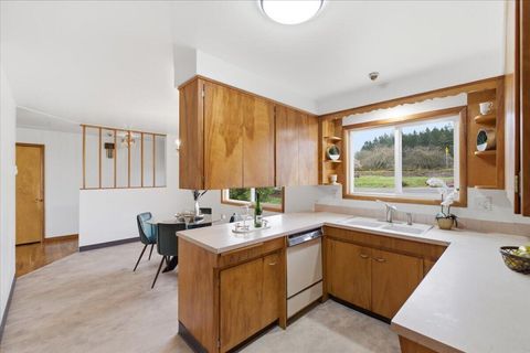 Tiny photo for 38072 Scravel Hill Road NE, Albany, OR 97322 (MLS # 220216983)